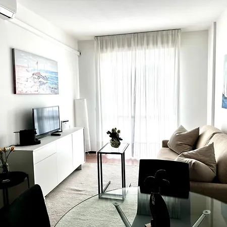 Bay Watch Apartment By The Sea