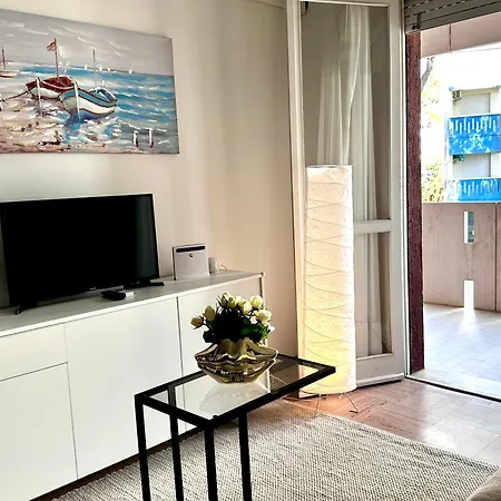 Bay Watch Apartment By The Sea Apartment