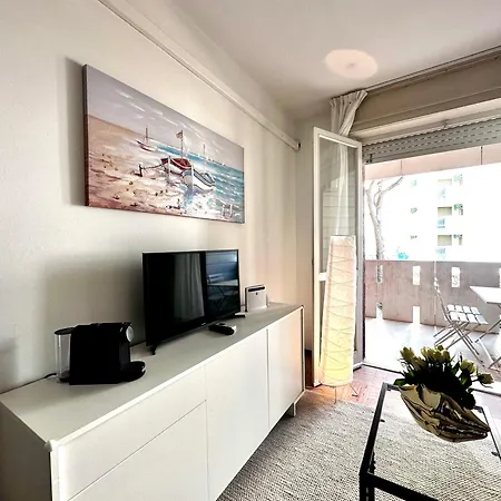 Bay Watch Apartment By The Sea Apartment *